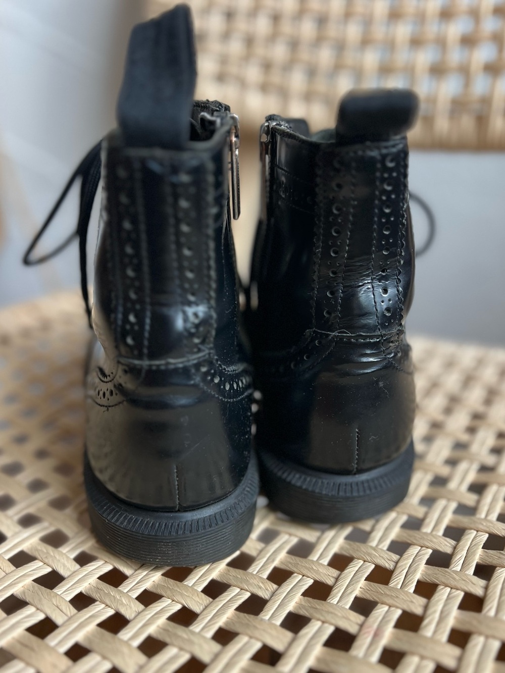Dr. Martens Black Brogue Wingtip Ankle Boots Side Zip US 7 EU 38 - Picture 10 of 11